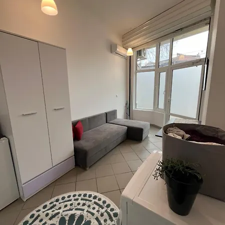 Dream House1 Appartamento Varna